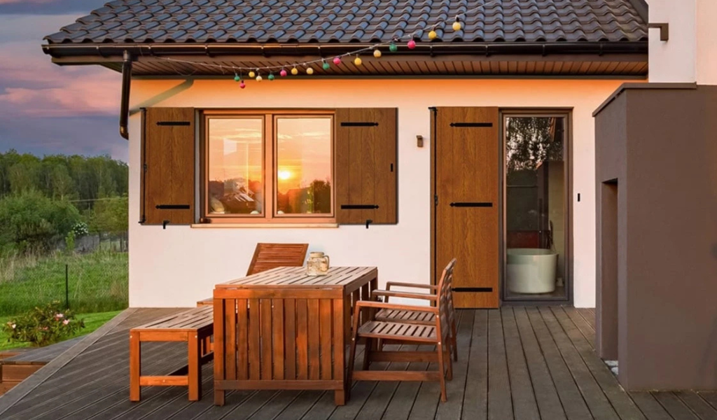 Bonnet Stores - Volets battants en bois